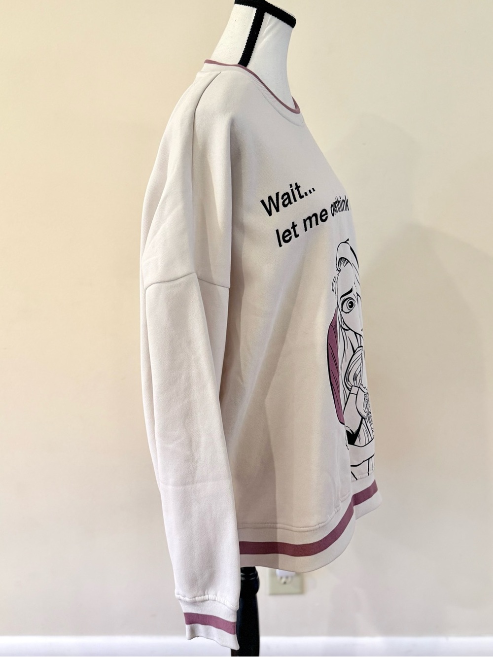 Disney Repunzal Crewneck"Wait... let me overthink this" - size 1X - Picture 6 of 7